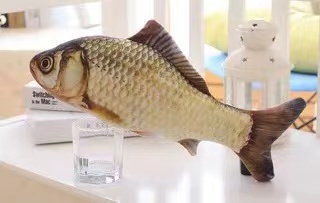 鮮魚玩具 - 草魚